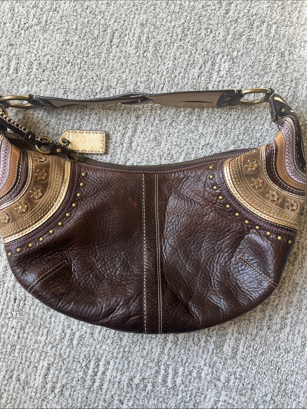 Coach Vintage Brown Leather Shoulder Bag with Gold Accents. Y2K Coach bag rare - Picture 2 of 6
